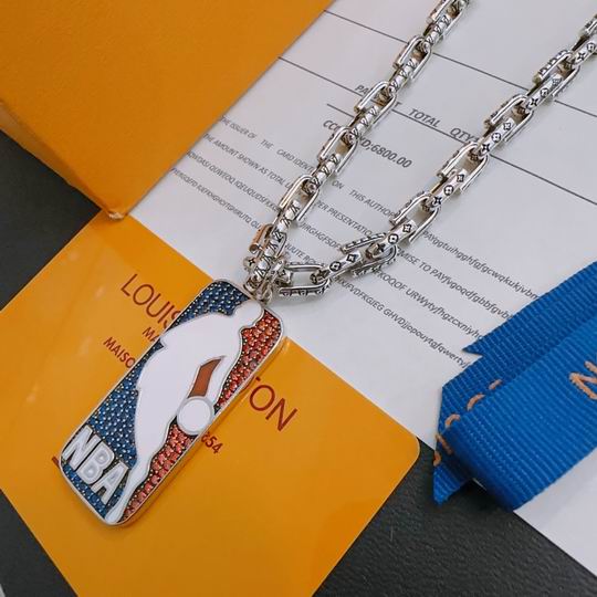 LV Necklace 11lyh340